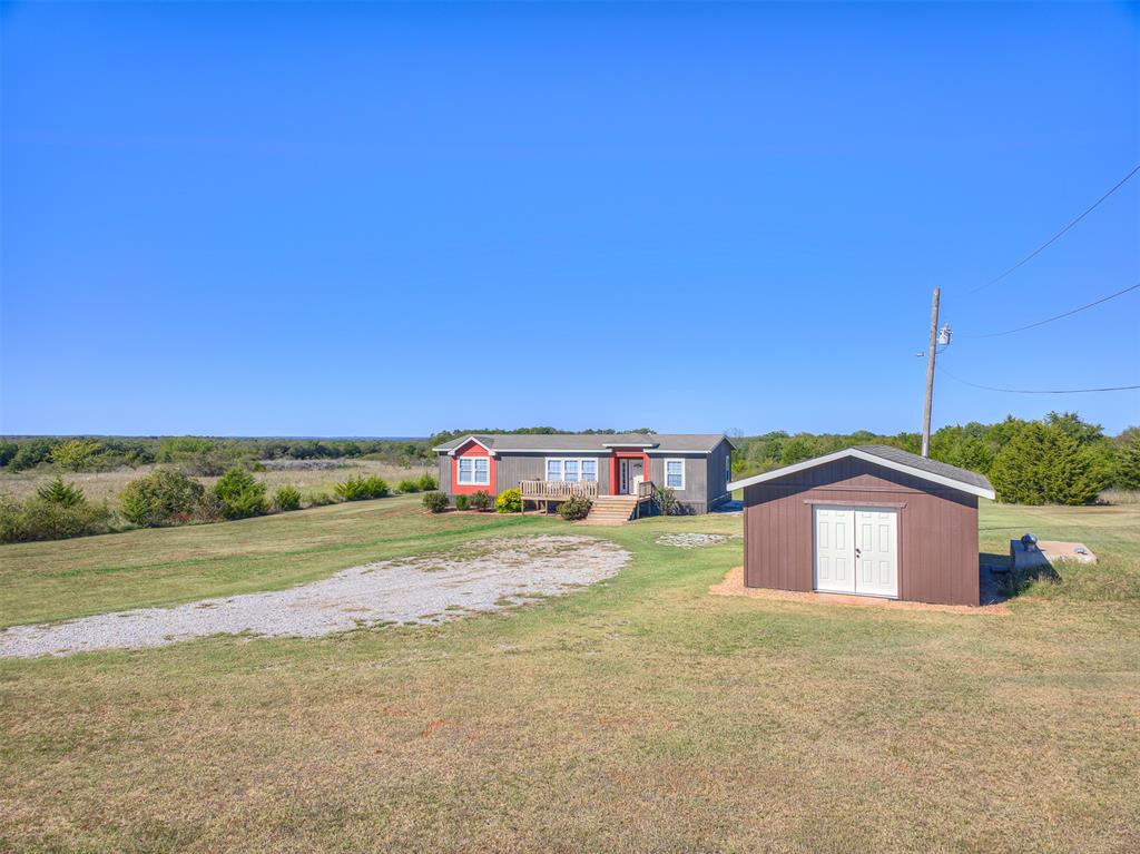343764 E 860 Road Property Photo 2