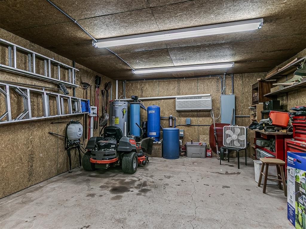 343764 E 860 Road Property Photo 44