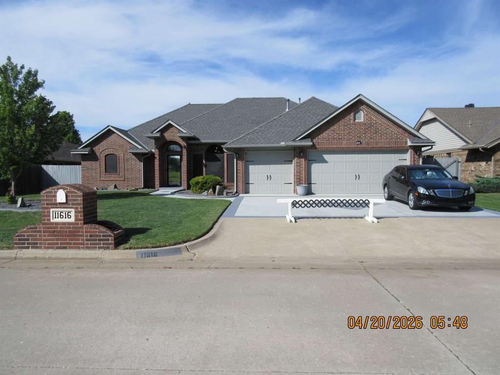 11616 Royal Coach Drive Property Photo 1