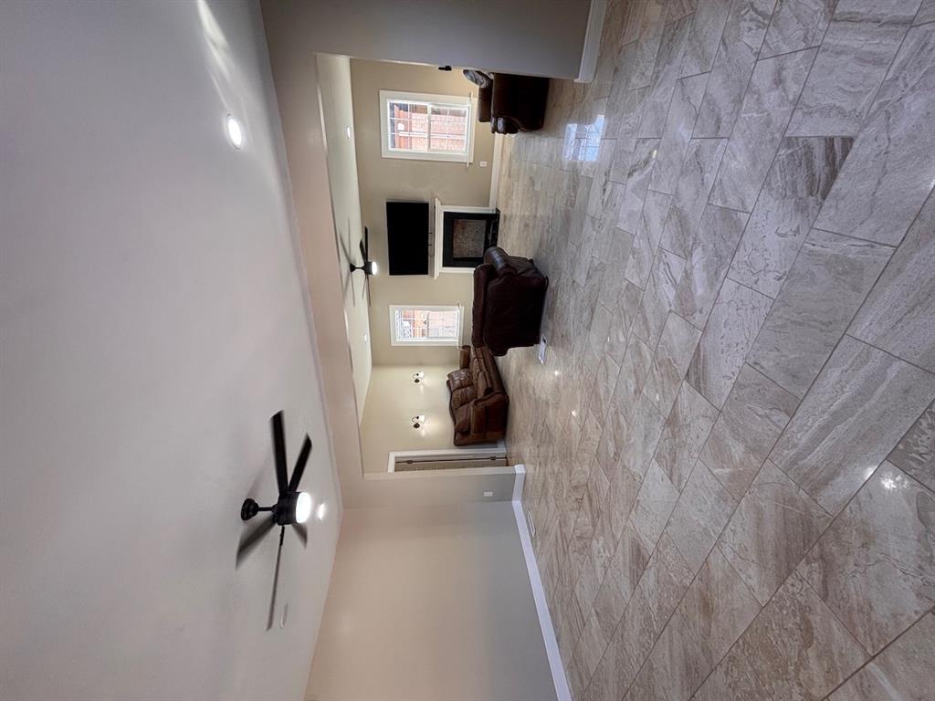 1812 Nw 23rd Street Property Photo 1