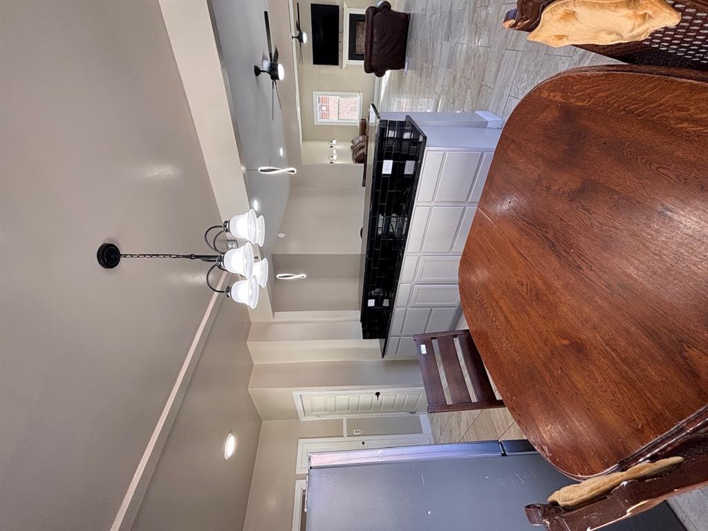 1812 Nw 23rd Street Property Photo 7