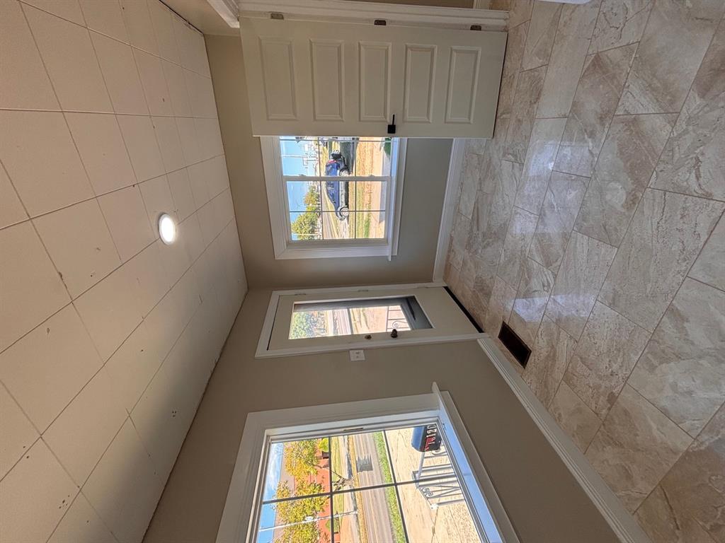 1812 Nw 23rd Street Property Photo 21