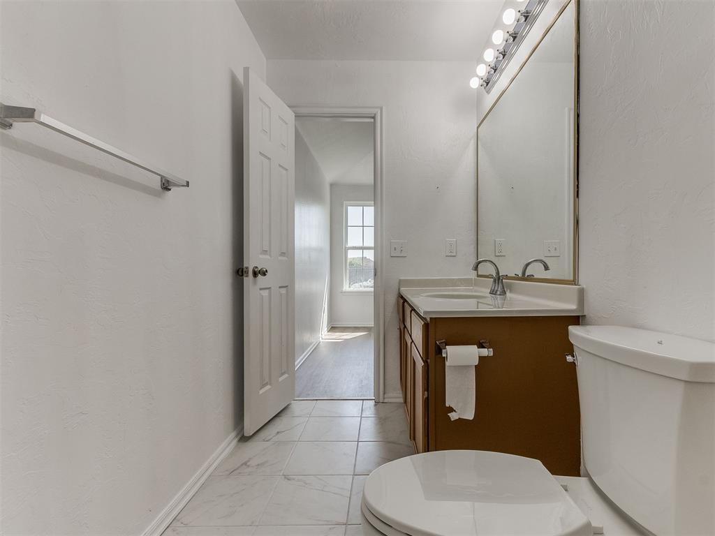 902 Beaumont Square Property Photo 23