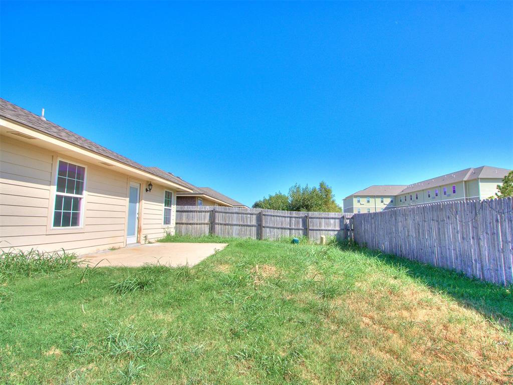 902 Beaumont Square Property Photo 42