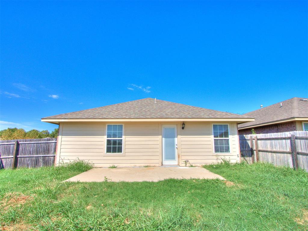 902 Beaumont Square Property Photo 43