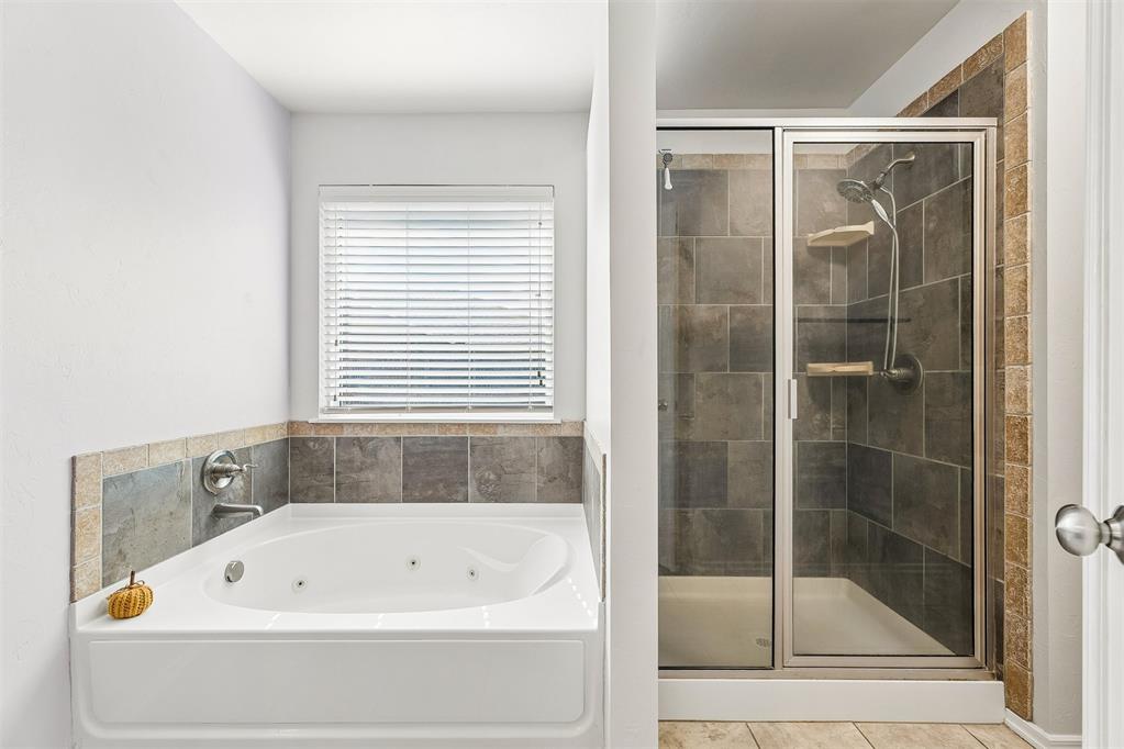 12607 Se 18th Street Property Photo 24