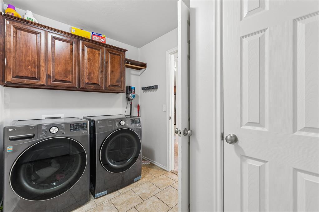 12607 Se 18th Street Property Photo 32