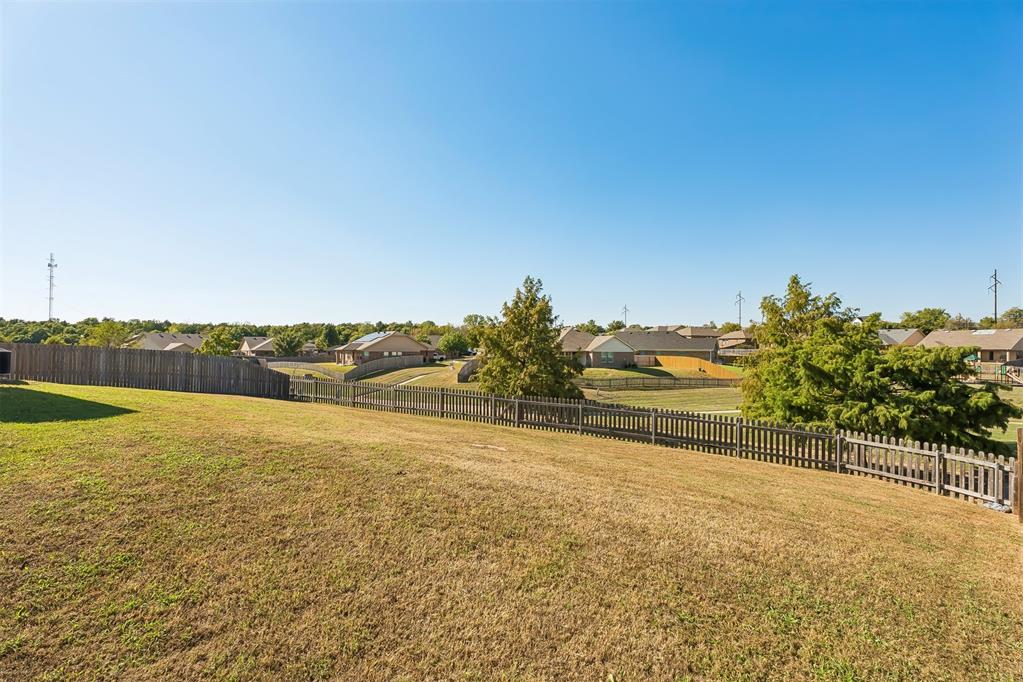 12607 Se 18th Street Property Photo 36