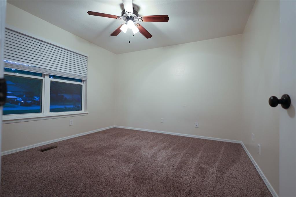1808 Ridgewood Drive Property Photo 14