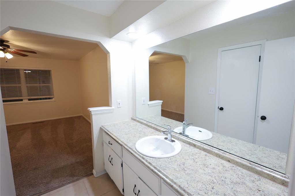 1808 Ridgewood Drive Property Photo 24