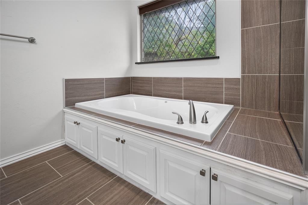 12208 Long Lake Boulevard Property Photo 10