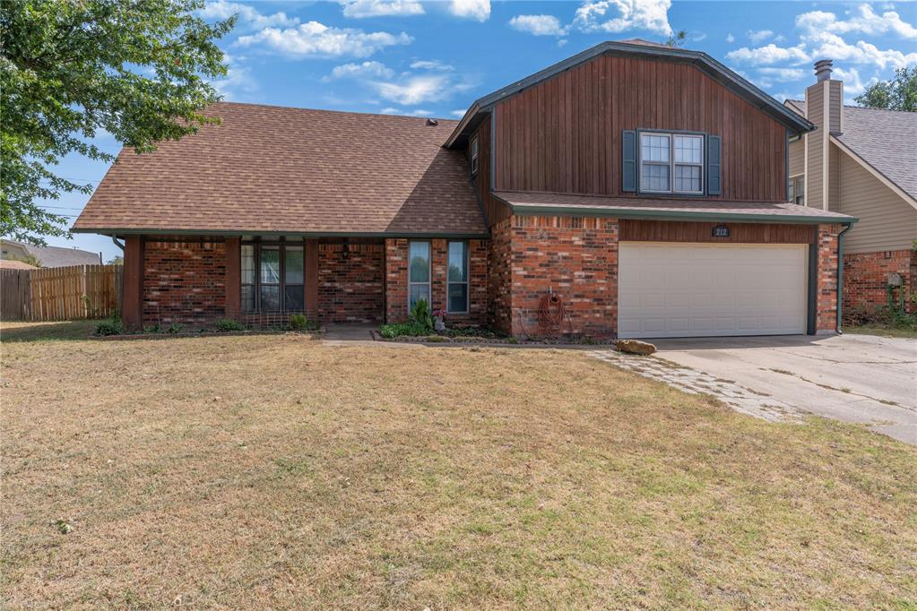 212 Americana Court Property Photo 1