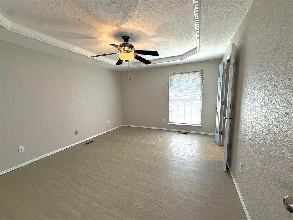 7601 Northway Terrace Property Photo 9