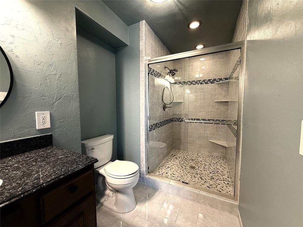 7601 Northway Terrace Property Photo 11