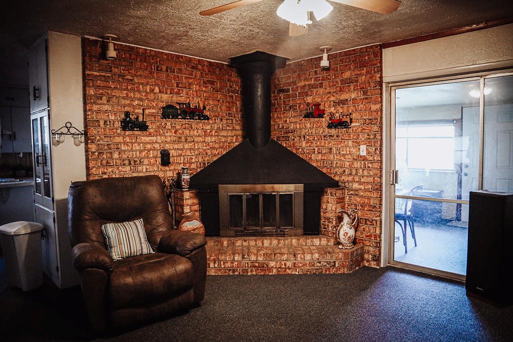 409 S Lynn Street Property Photo 4