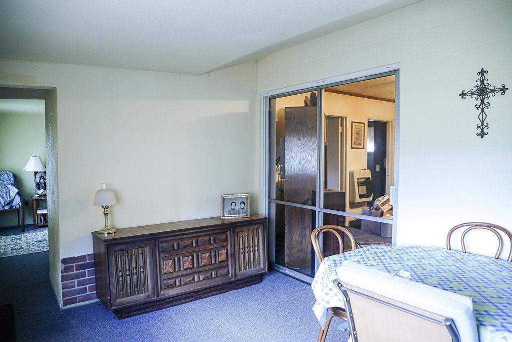 409 S Lynn Street Property Photo 8
