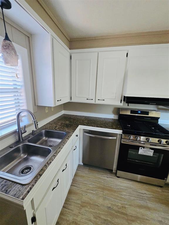 1529 N Willard Street Property Photo 4