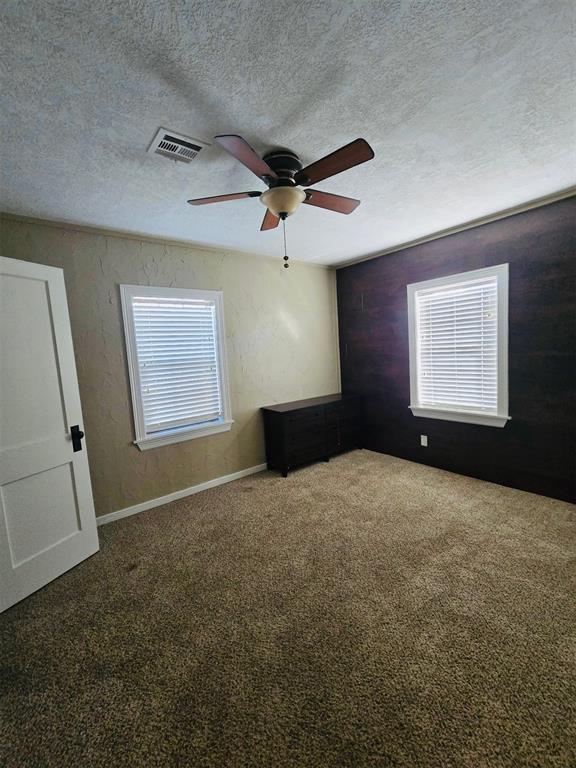 1529 N Willard Street Property Photo 7