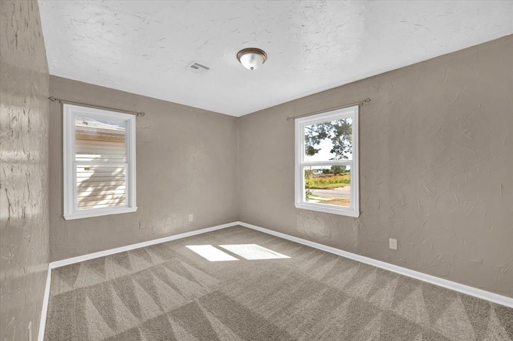 1149 Nw 89th Street Property Photo 8