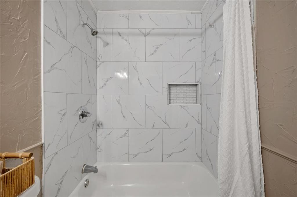 1149 Nw 89th Street Property Photo 12