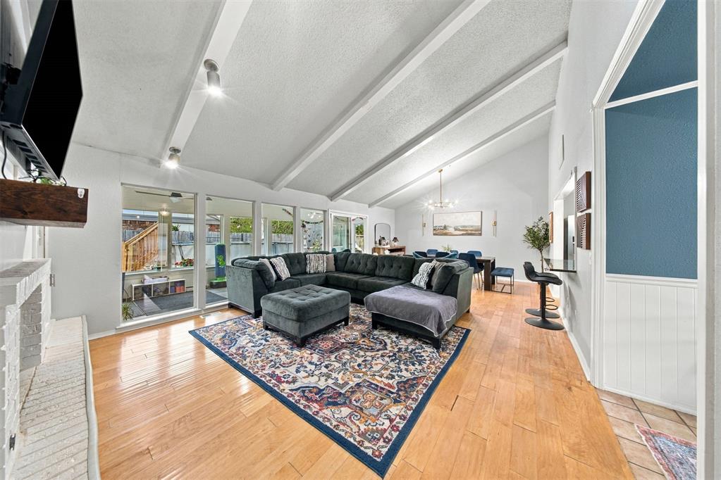 4000 Regatta Street Property Photo 6