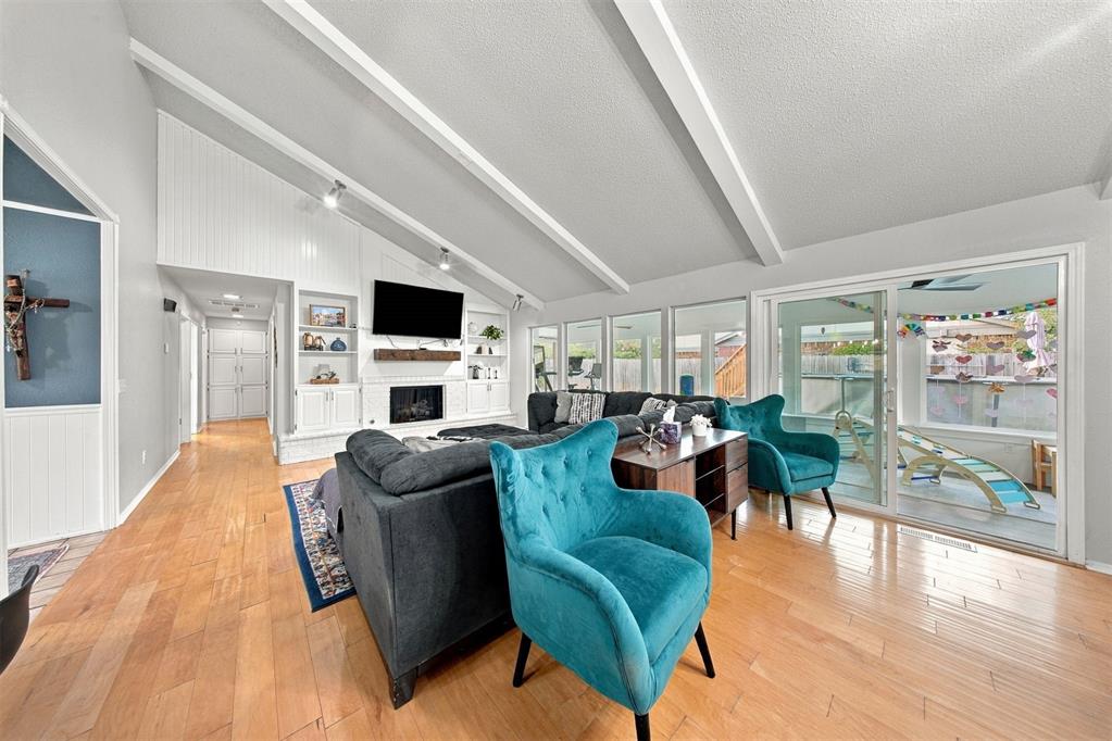 4000 Regatta Street Property Photo 7