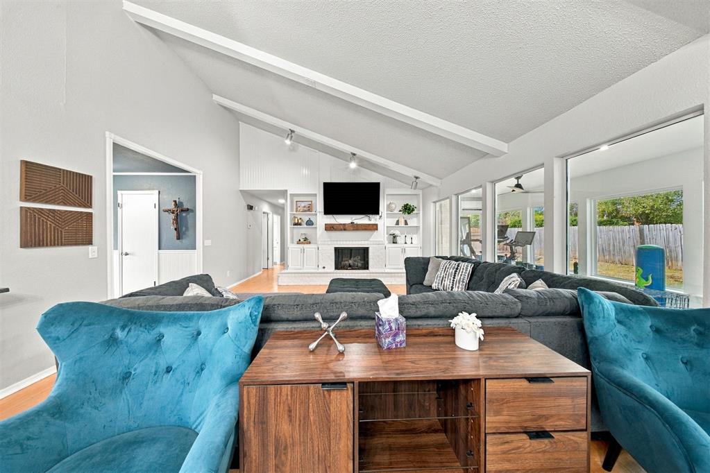 4000 Regatta Street Property Photo 8