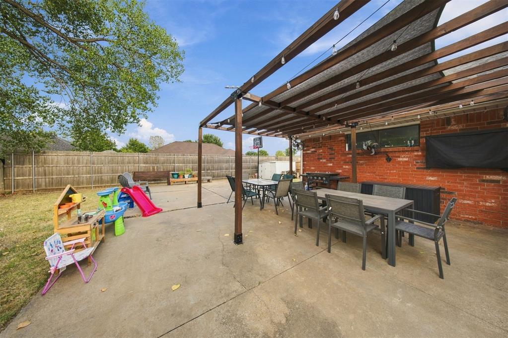 4000 Regatta Street Property Photo 32