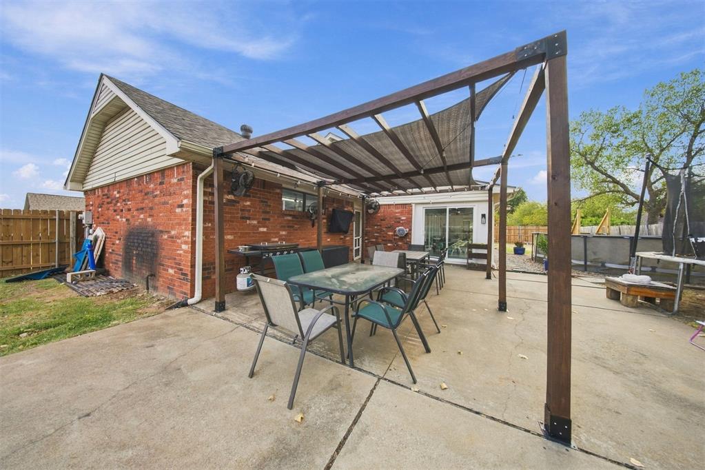 4000 Regatta Street Property Photo 35