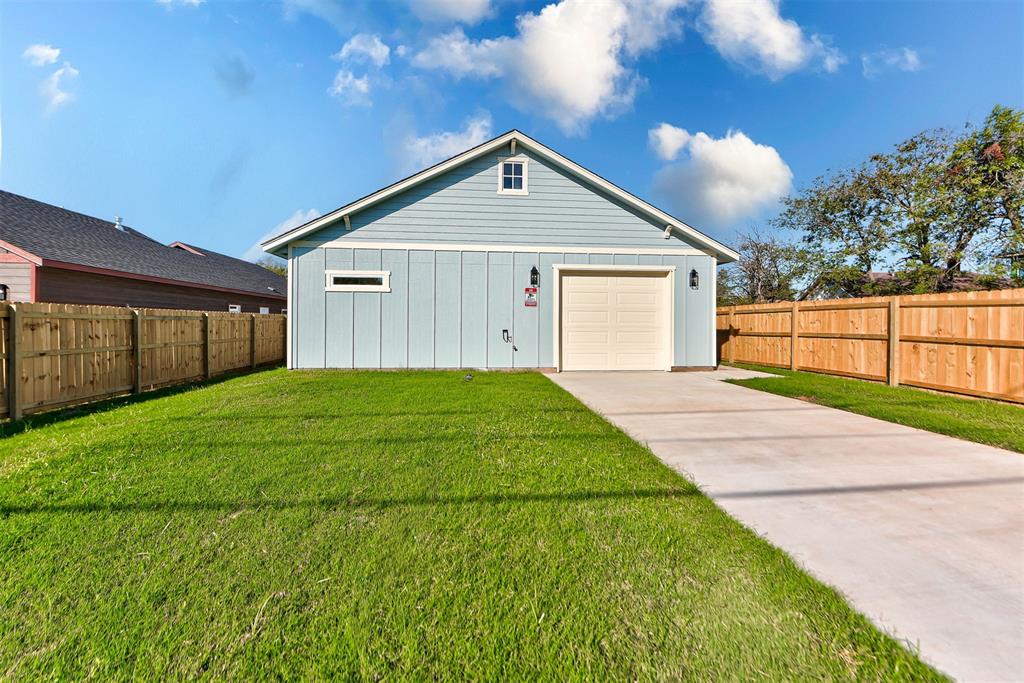 2118 N Fonshill Avenue Property Photo 50