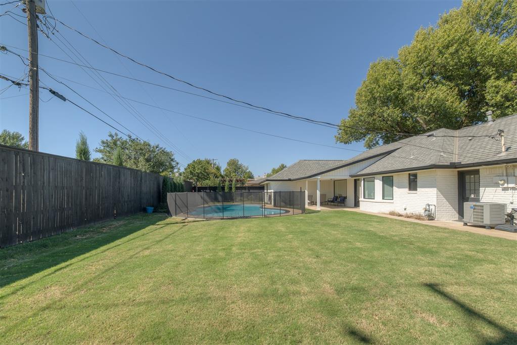 2900 Elmhurst Avenue Property Photo 34