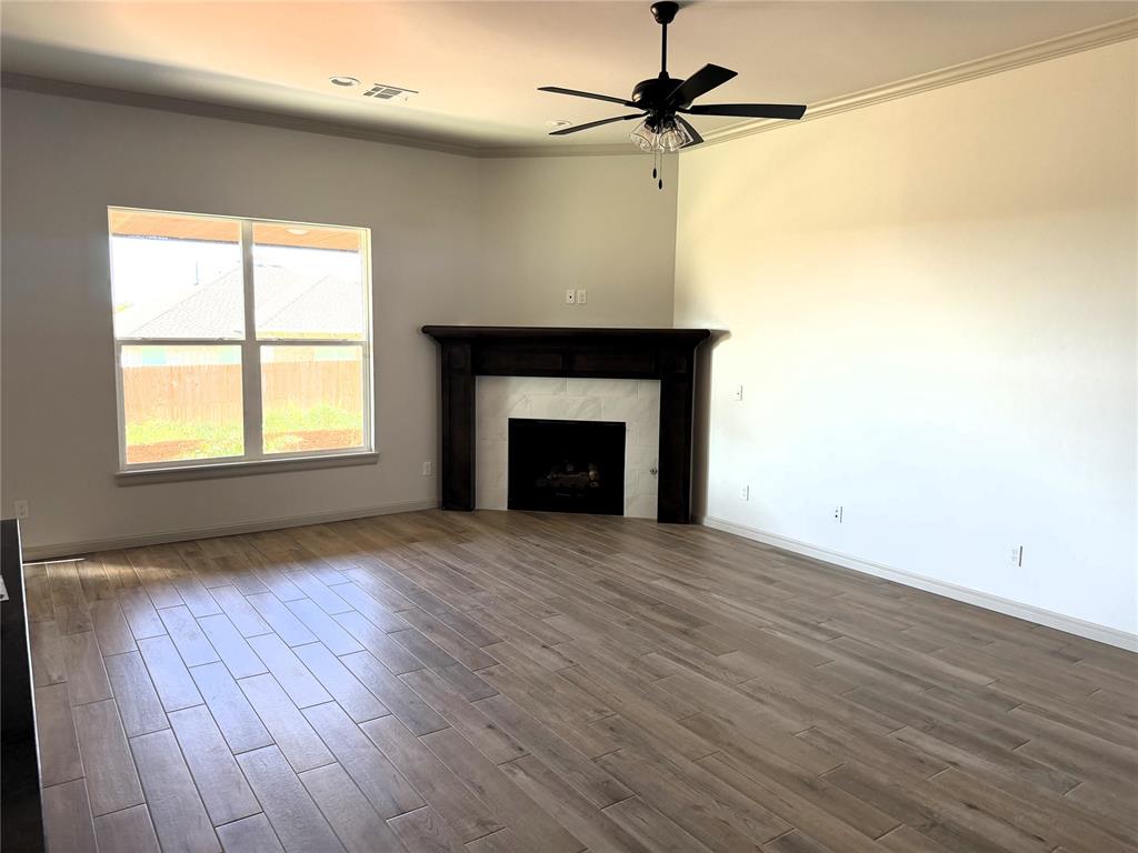 12724 Nw 142nd Street Property Photo 6