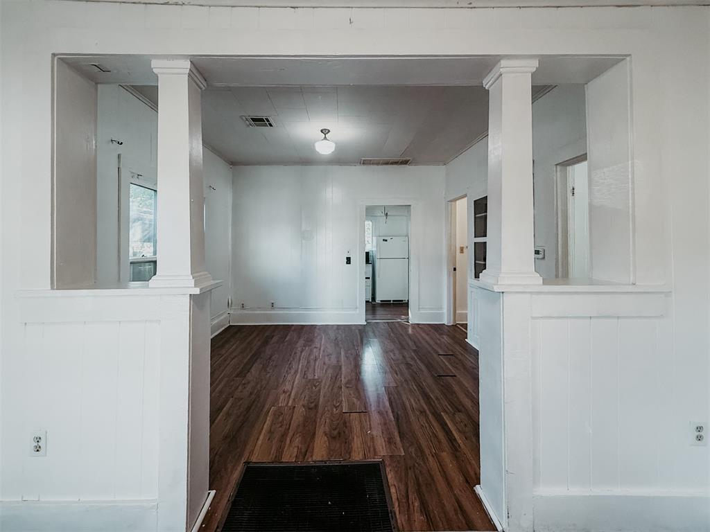 1212 S Husband Street Property Photo 5