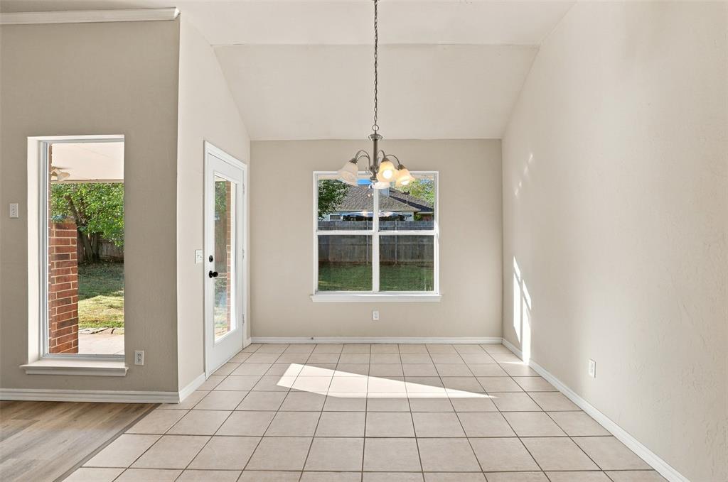 2812 Nw 167th Street Property Photo 11