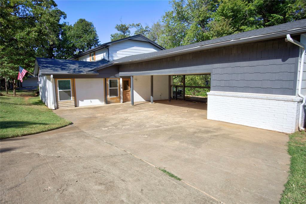 4008 Creekwood Property Photo 2