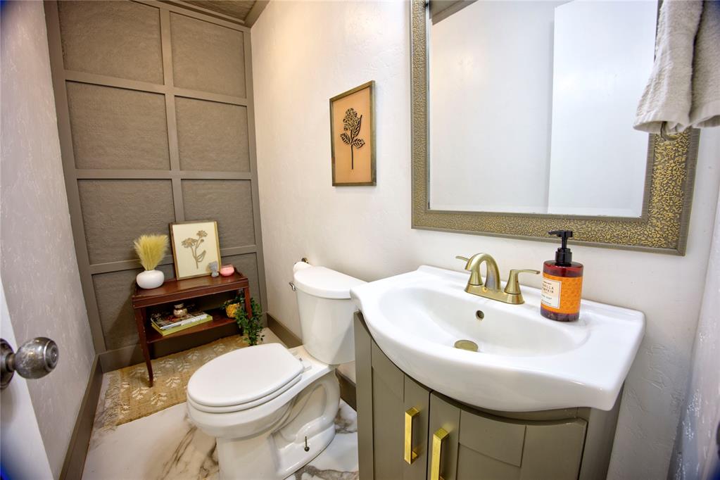 4008 Creekwood Property Photo 16