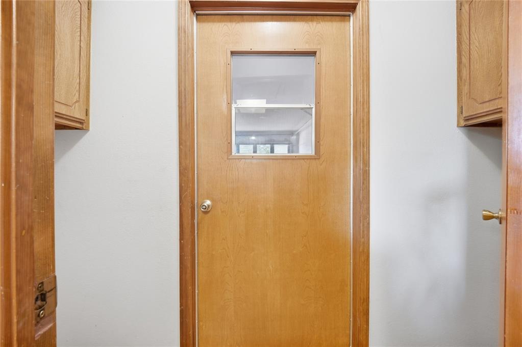20301 Se 37th Street Property Photo 15