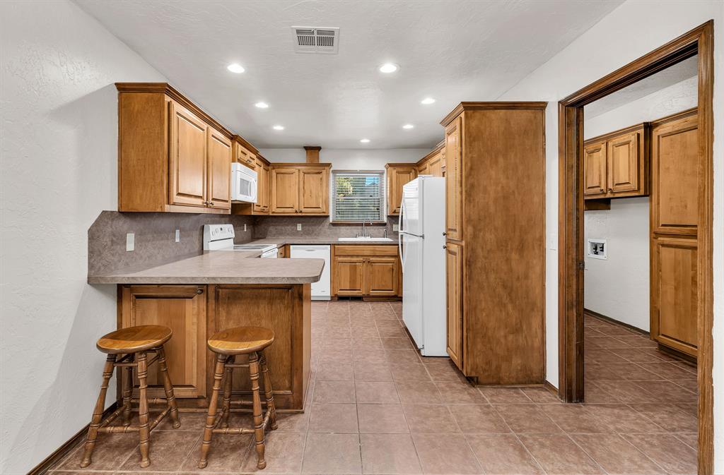 617 Sw 26th Street Property Photo 14