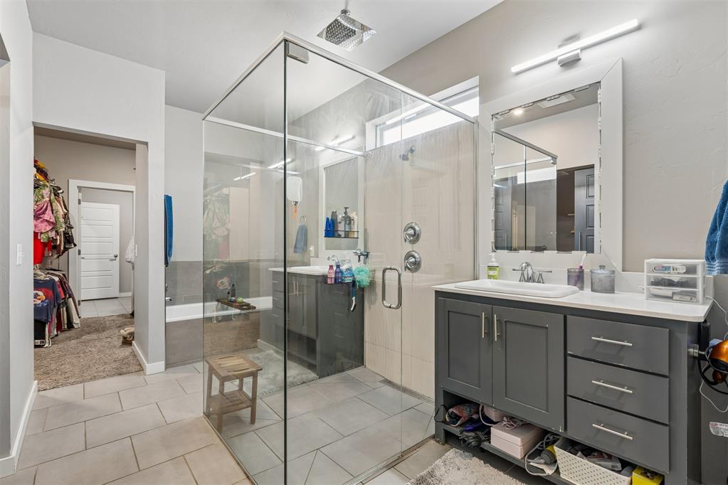 10500 Glover River Drive Property Photo 19