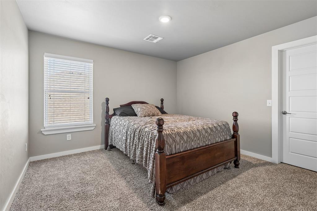 10500 Glover River Drive Property Photo 28