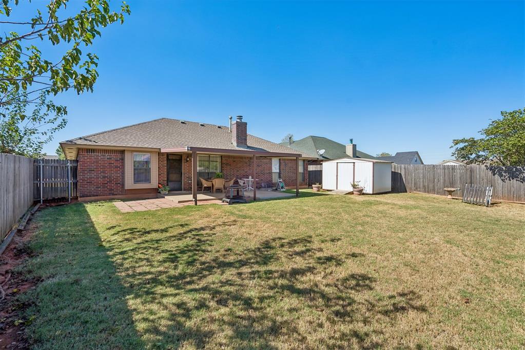 9206 S Bryant Terrace Property Photo 24