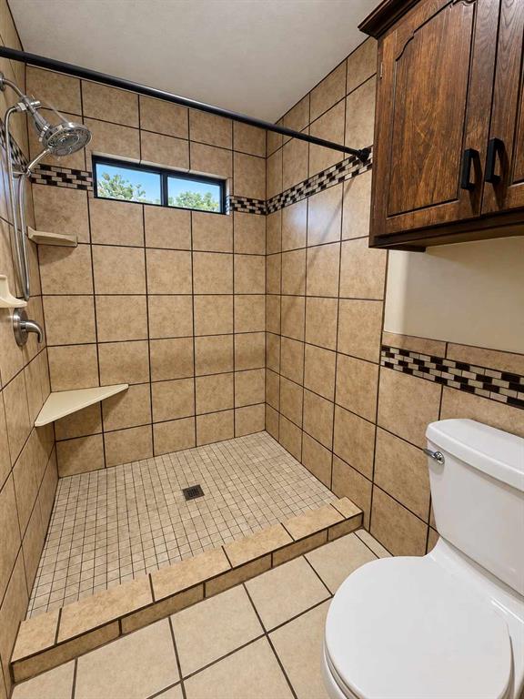 10204 Exter Avenue Property Photo 12