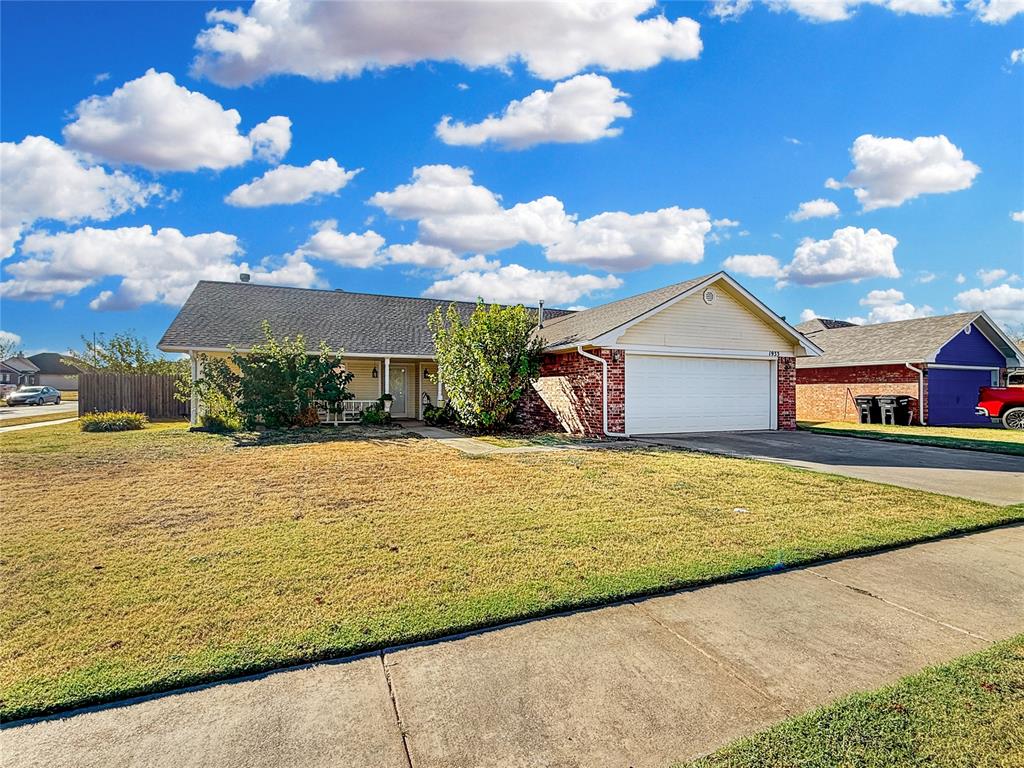 1933 Parkside Court Property Photo 2