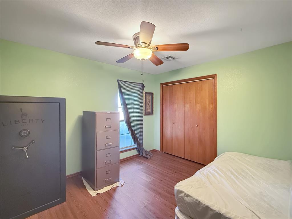 1933 Parkside Court Property Photo 14