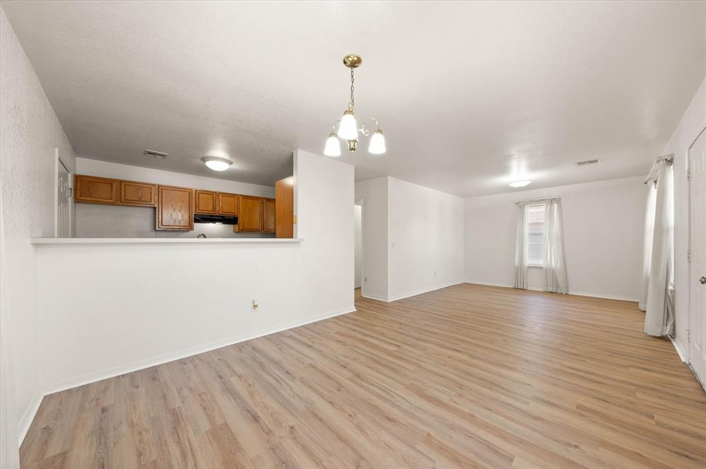 812 Se 19th Street Property Photo 8