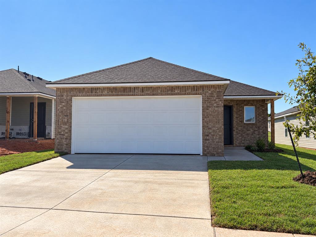 1119 Saddle Drive Property Photo 1