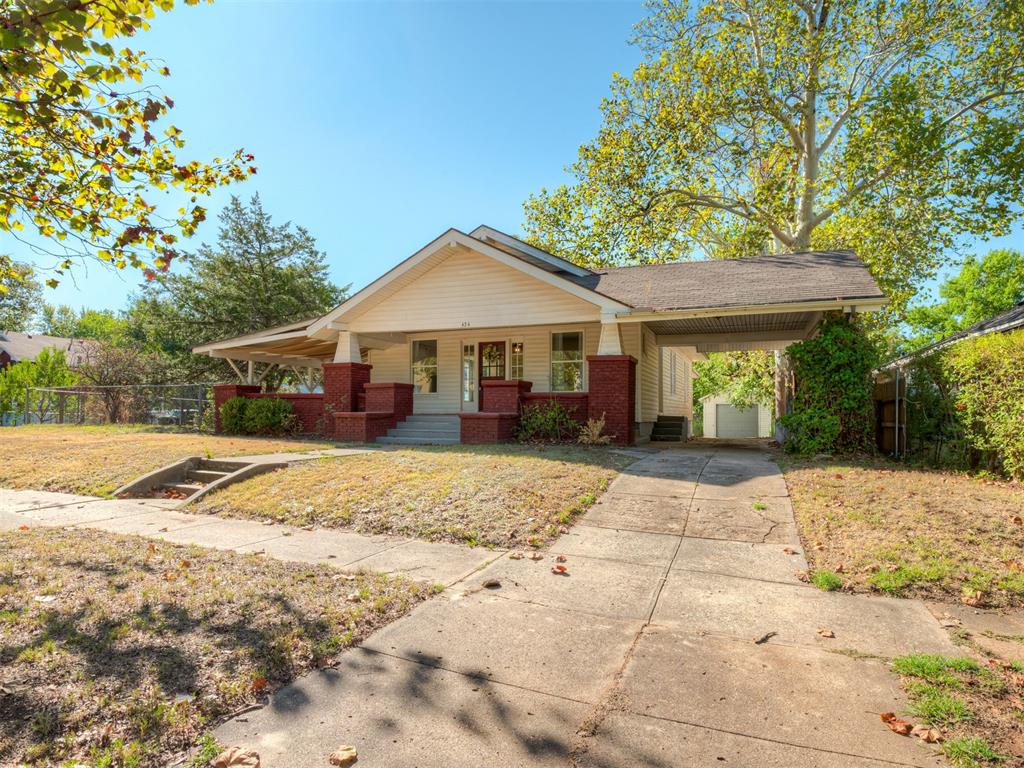 424 W Adams Street Property Photo 1