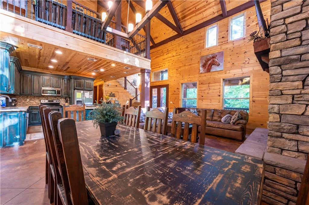 637 High Peak Trail Property Photo 4