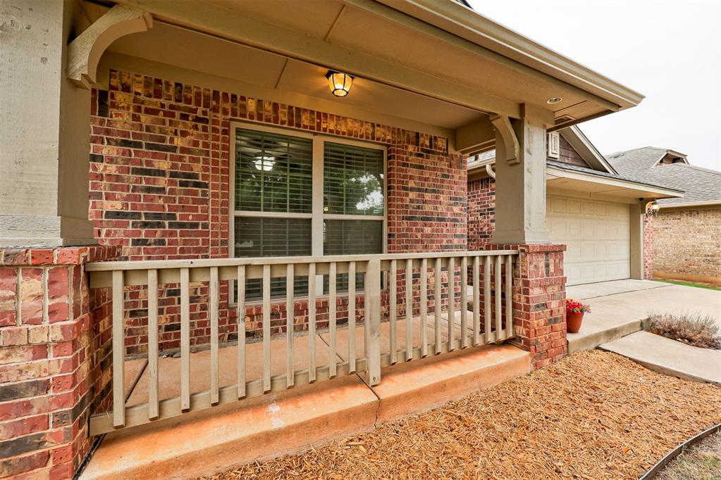 2549 Nw 186th Street Property Photo 2
