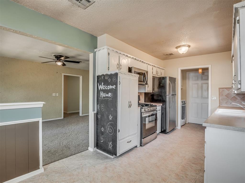 1037 Sw 1st Street Property Photo 10